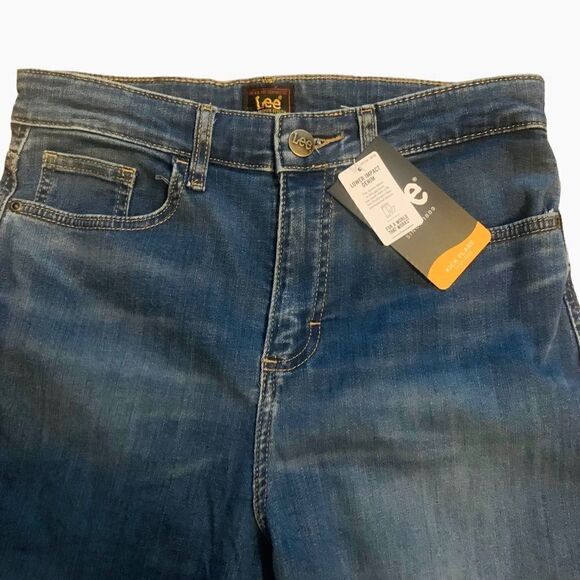 Lee Heritage Medium Wash High-Rise Kick Flare Jeans Size 6M - Picture 3 of 12